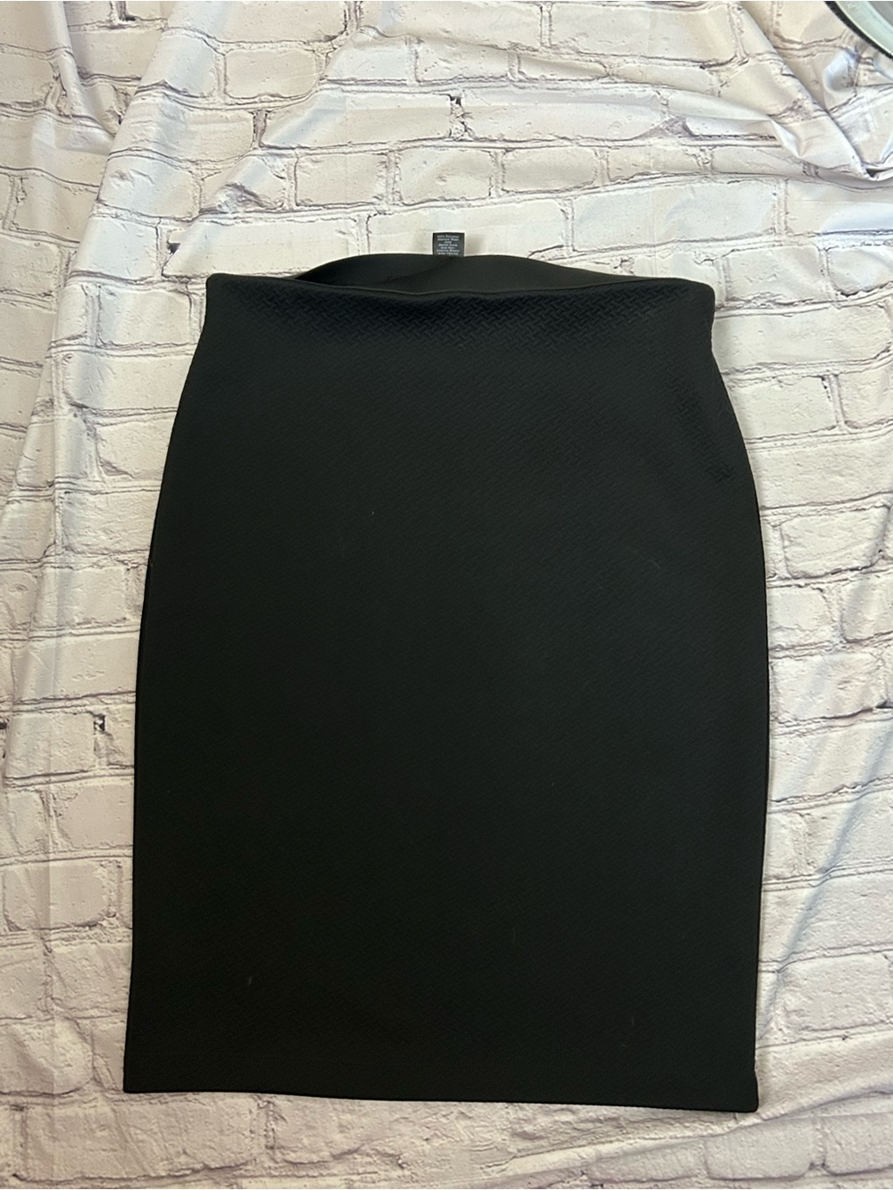 Ann Taylor Black Textured Pencil Skirt